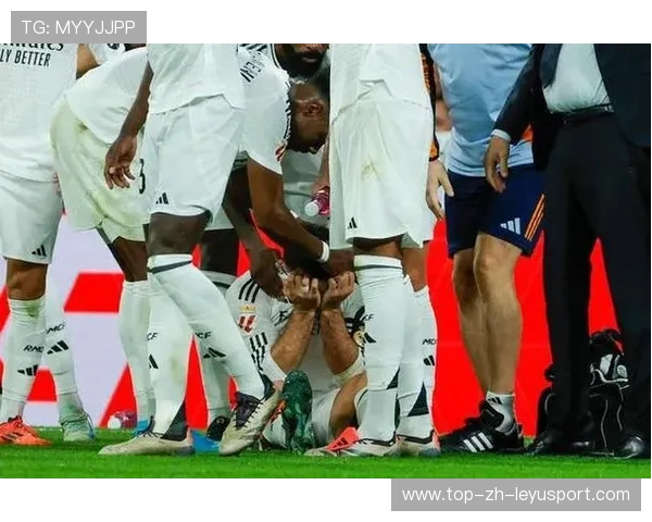 欧冠联赛皇马遗憾输给利物浦，放大镜看细节，瑕疵显现，皇马欧冠经典比赛